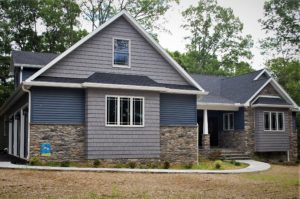 Mountain home in Berkeley Springs, WV