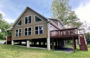 Mountain house in Paw Paw, WV built by Mt. Tabor Builders