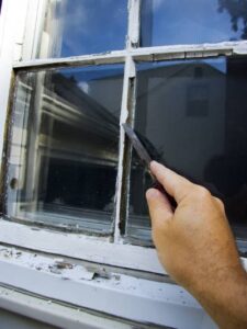 Old windows in Hagerstown, MD before replacement windows