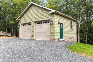 Cape Cod detached garage built by Mt. Tabor Builders